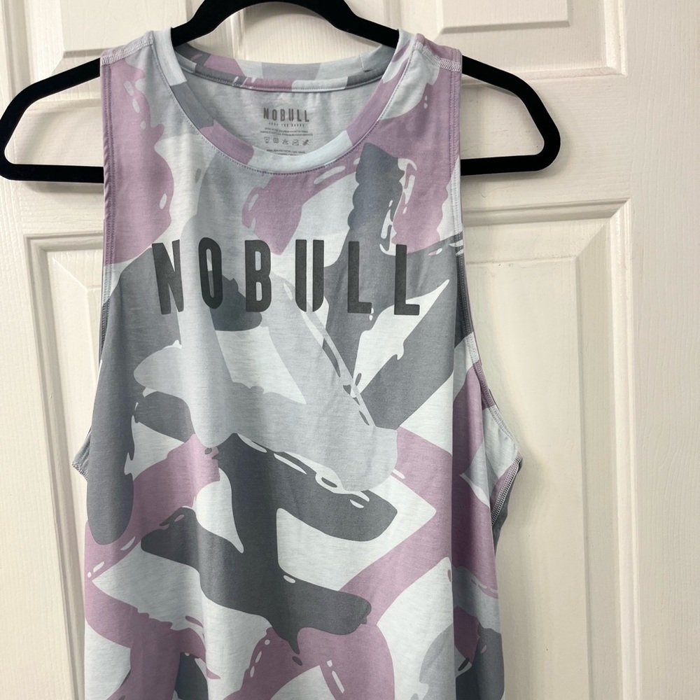 NoBull Tia-Clair Toomey tank top. Size large